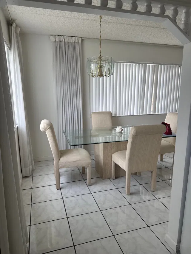  Unit 221 photo 8