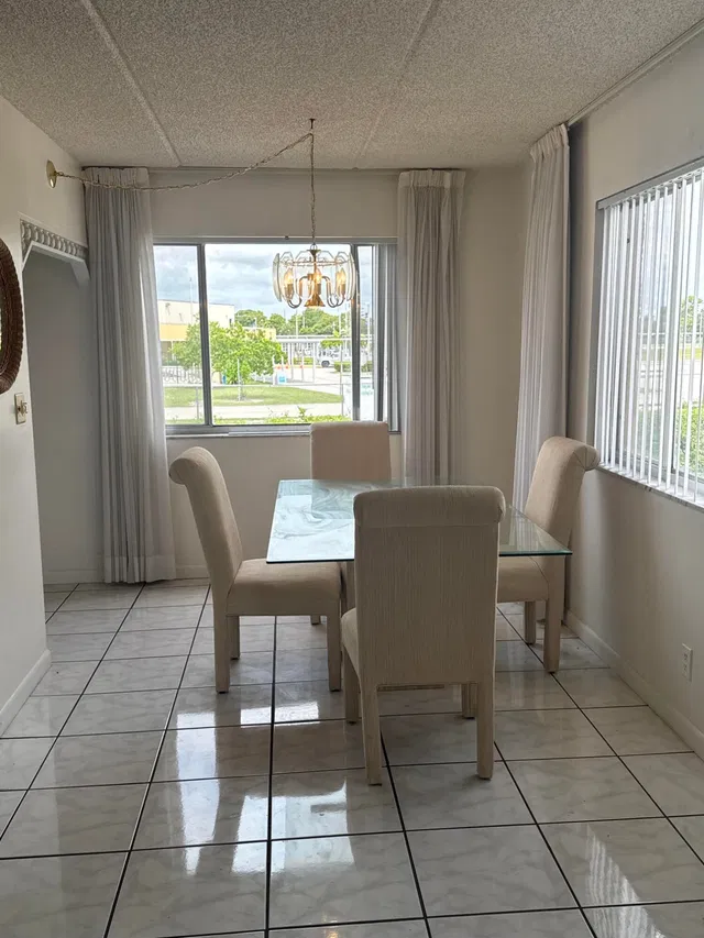  Unit 221 photo 9