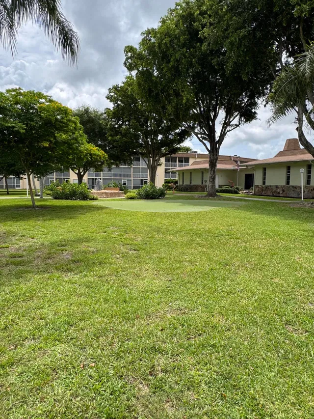  Unit 221 photo 23