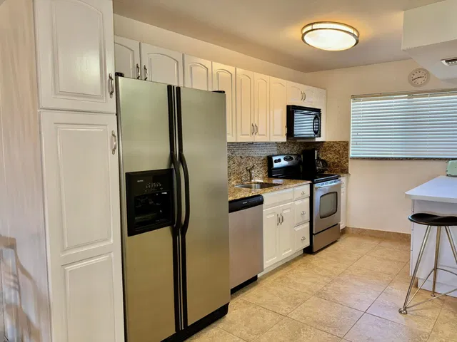 South Palm Beach Unit 311 photo 8
