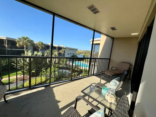 South Palm Beach Unit 311 photo 19