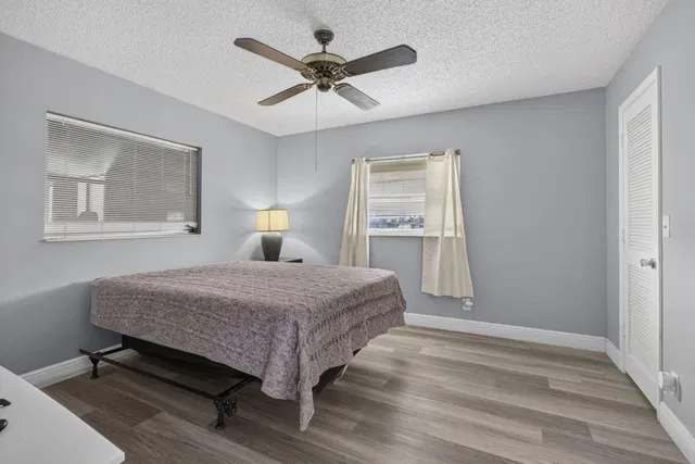 Residence photo 18