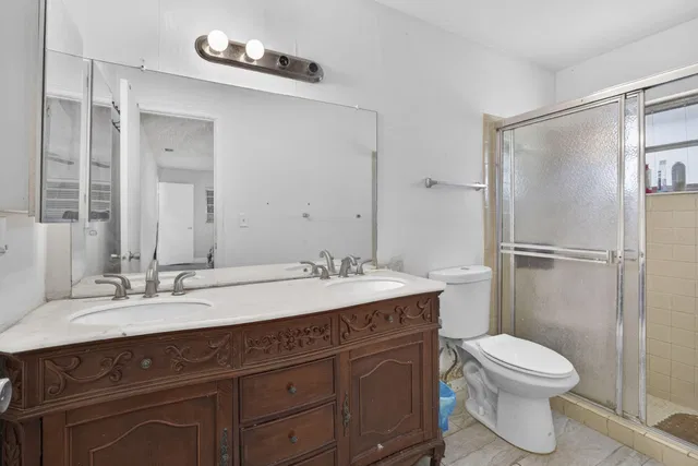 Residence photo 36