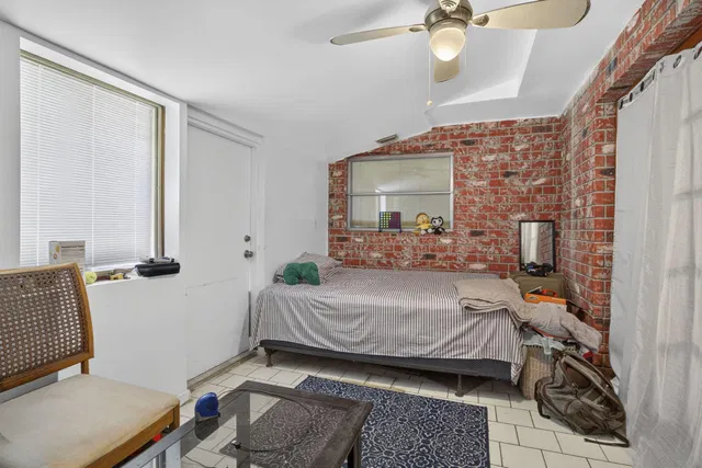 Residence photo 41