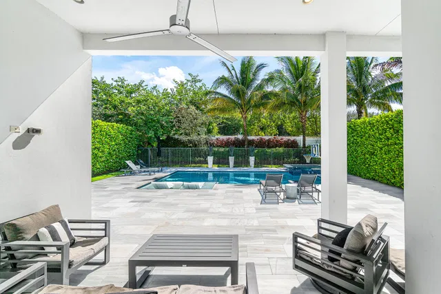 Boca Bridges Residence photo 49