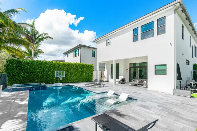 Boca Bridges Residence photo 50