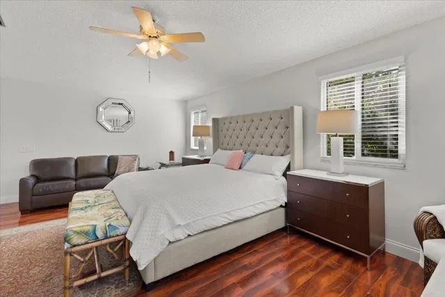 Residence photo 22