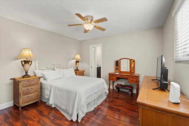 Residence photo 27