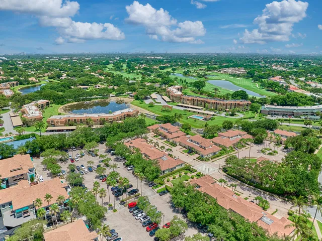 Residence photo 23