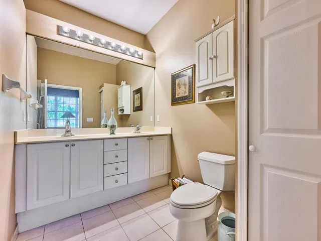 Residence photo 81