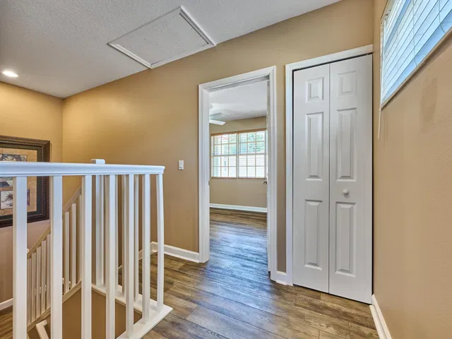 Residence photo 86