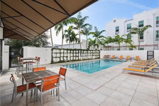 Downtown West Palm Beach Unit 411 photo 3