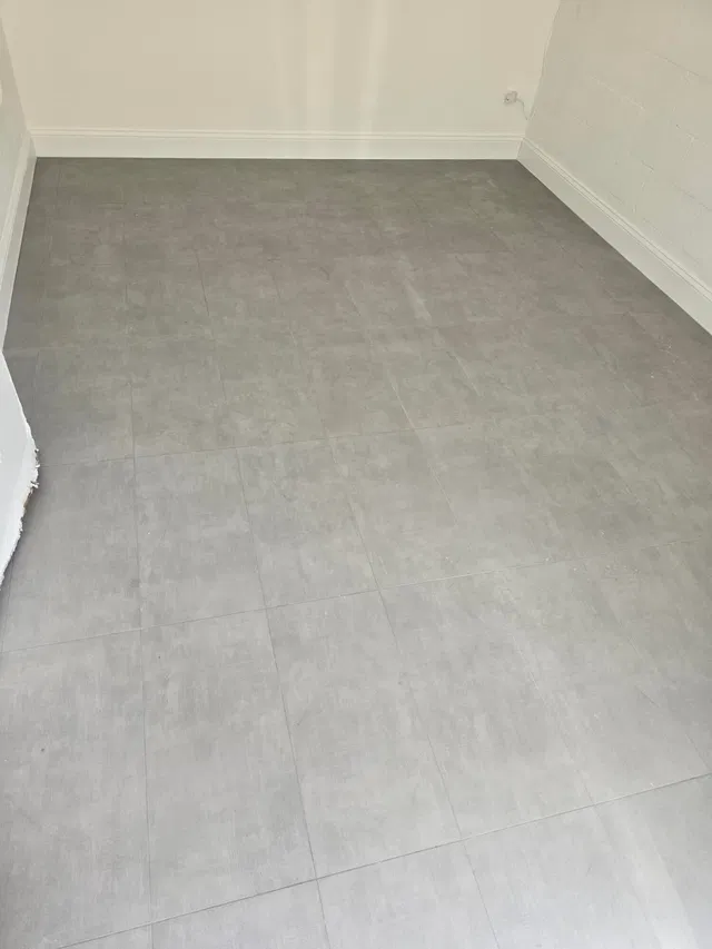 Unit 15 photo 11