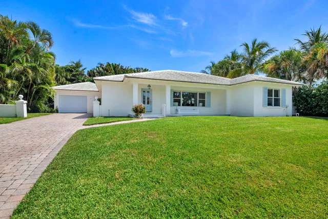 North End Palm Beach Residence photo 2
