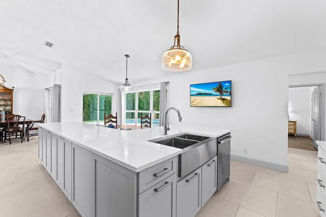  Residence photo 19