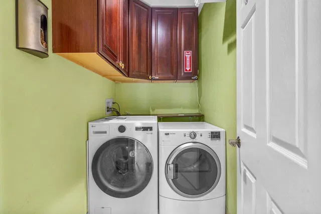 Residence photo 51