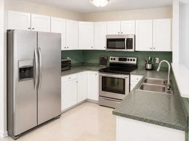 Residence photo 14