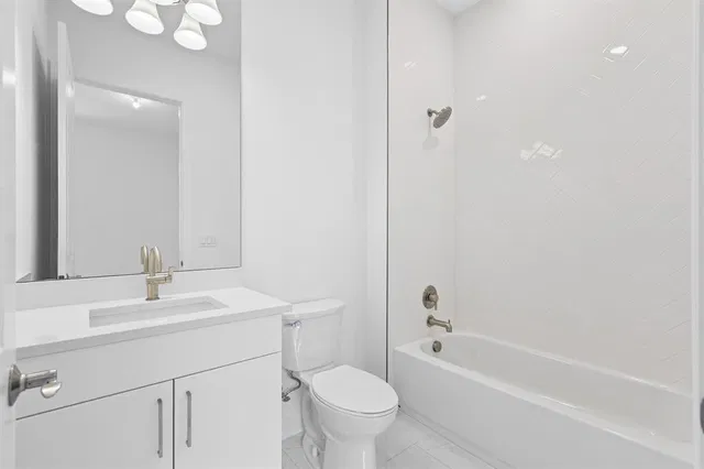  Residence photo 32