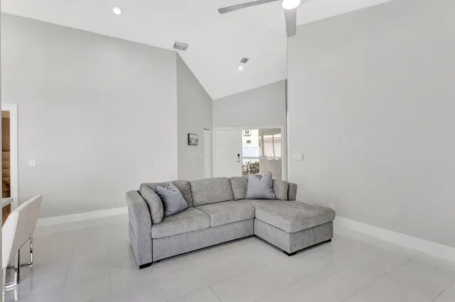 PGA National Palm Beach Gardens Residence photo 10