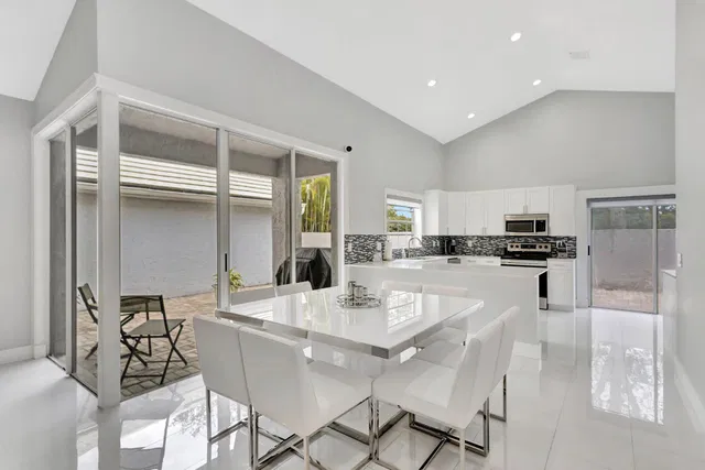 PGA National Palm Beach Gardens Residence photo 14