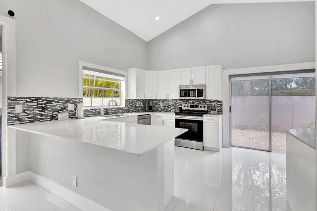 PGA National Palm Beach Gardens Residence photo 16