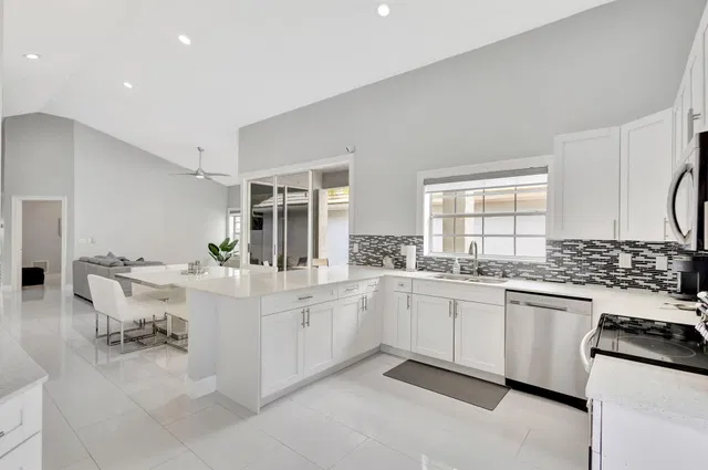 PGA National Palm Beach Gardens Residence photo 19