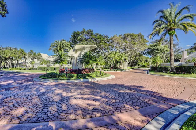 PGA National Palm Beach Gardens Residence photo 43