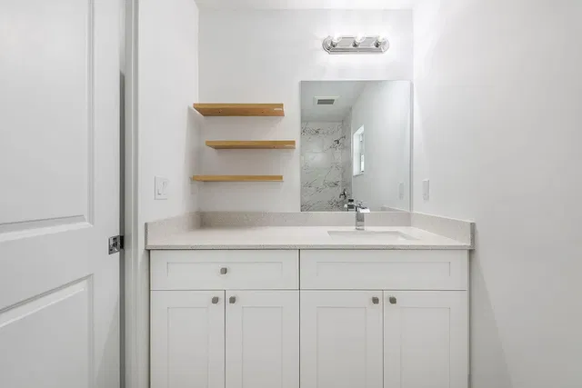  Unit 2 photo 13