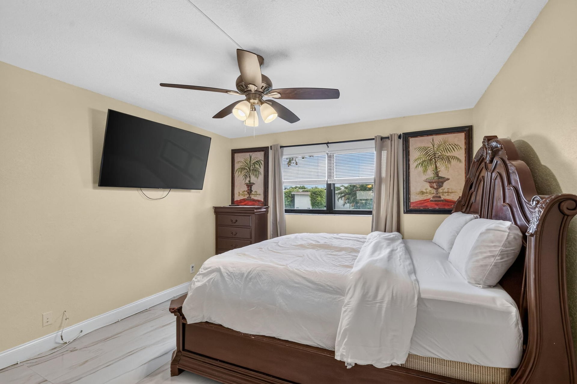 Unit J107 photo 21