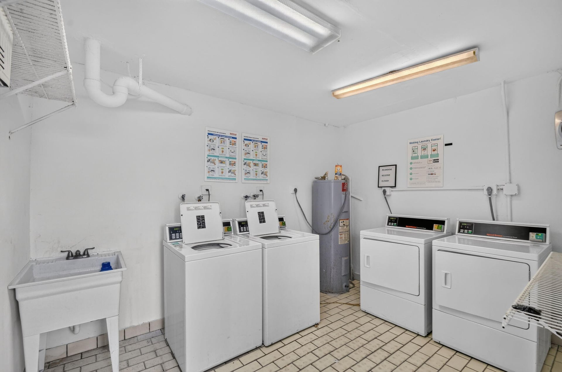 Unit J107 photo 46