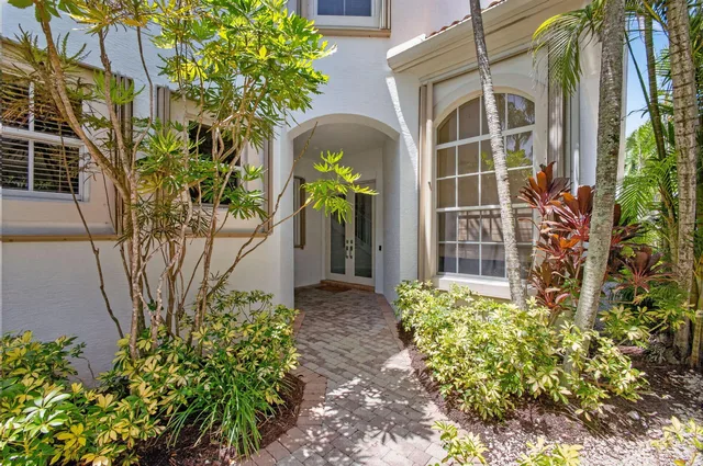 Mirasol Country Club Residence photo 2