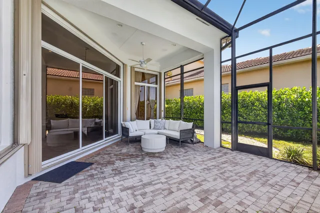 Mirasol Country Club Residence photo 53