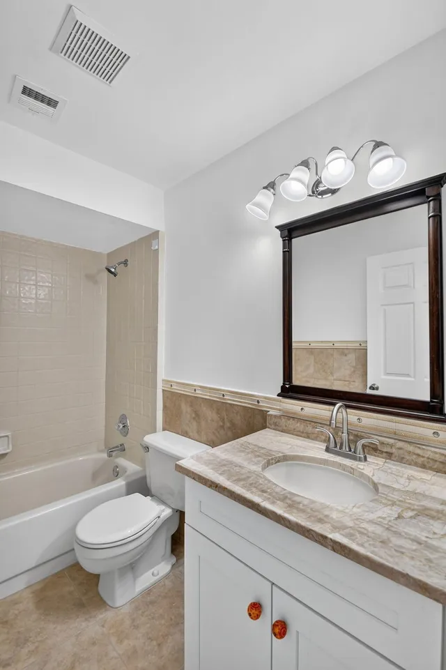 Residence photo 26