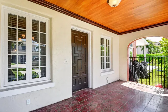  Residence photo 11