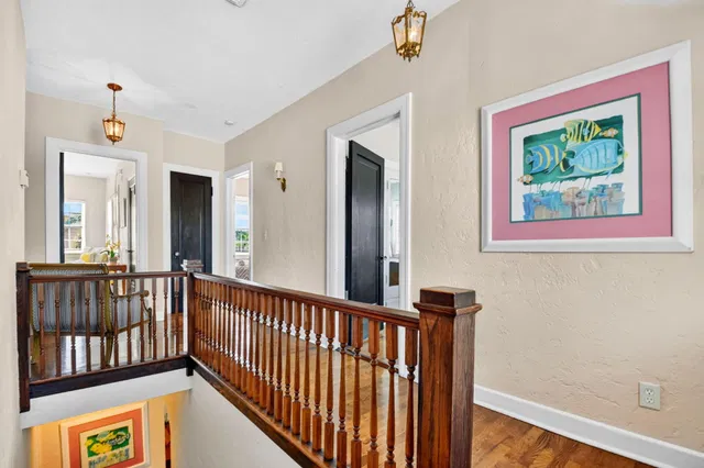  Residence photo 46