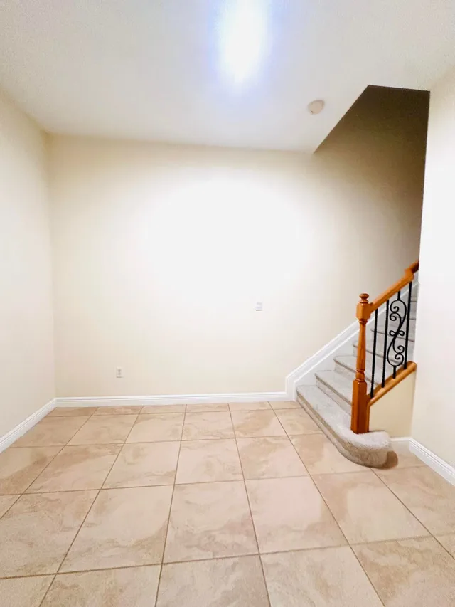 Residence photo 4