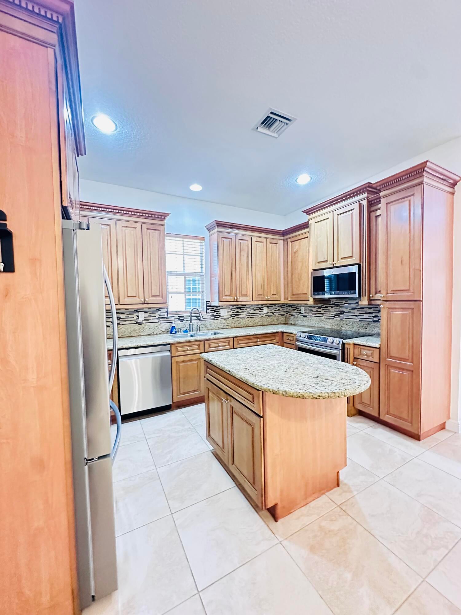 Residence photo 8