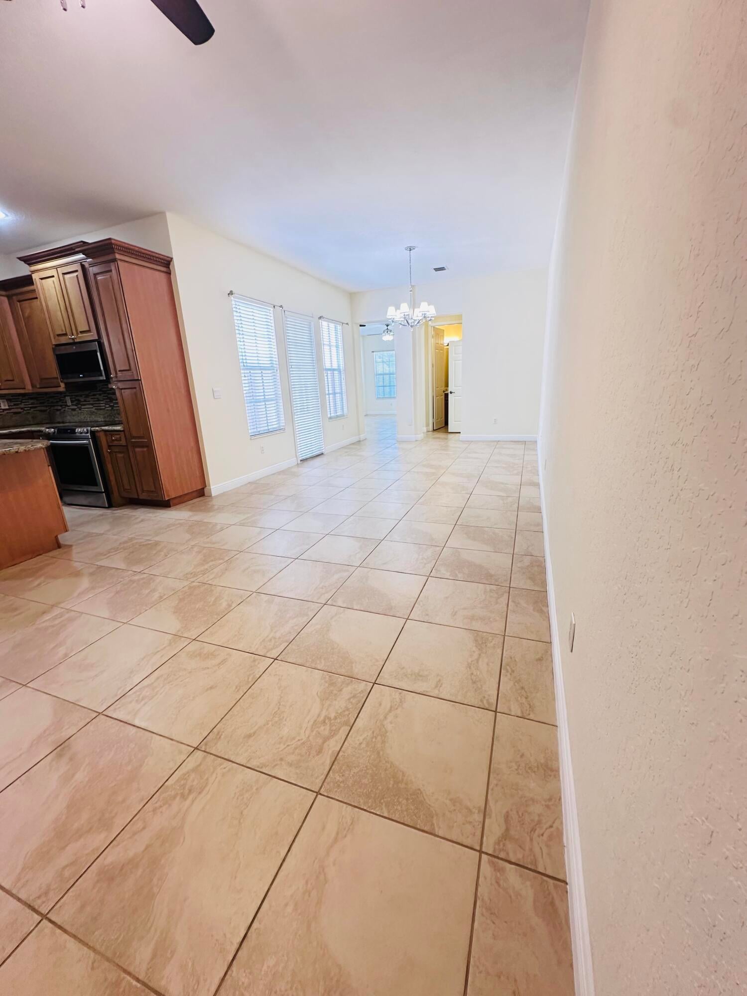 Residence photo 12