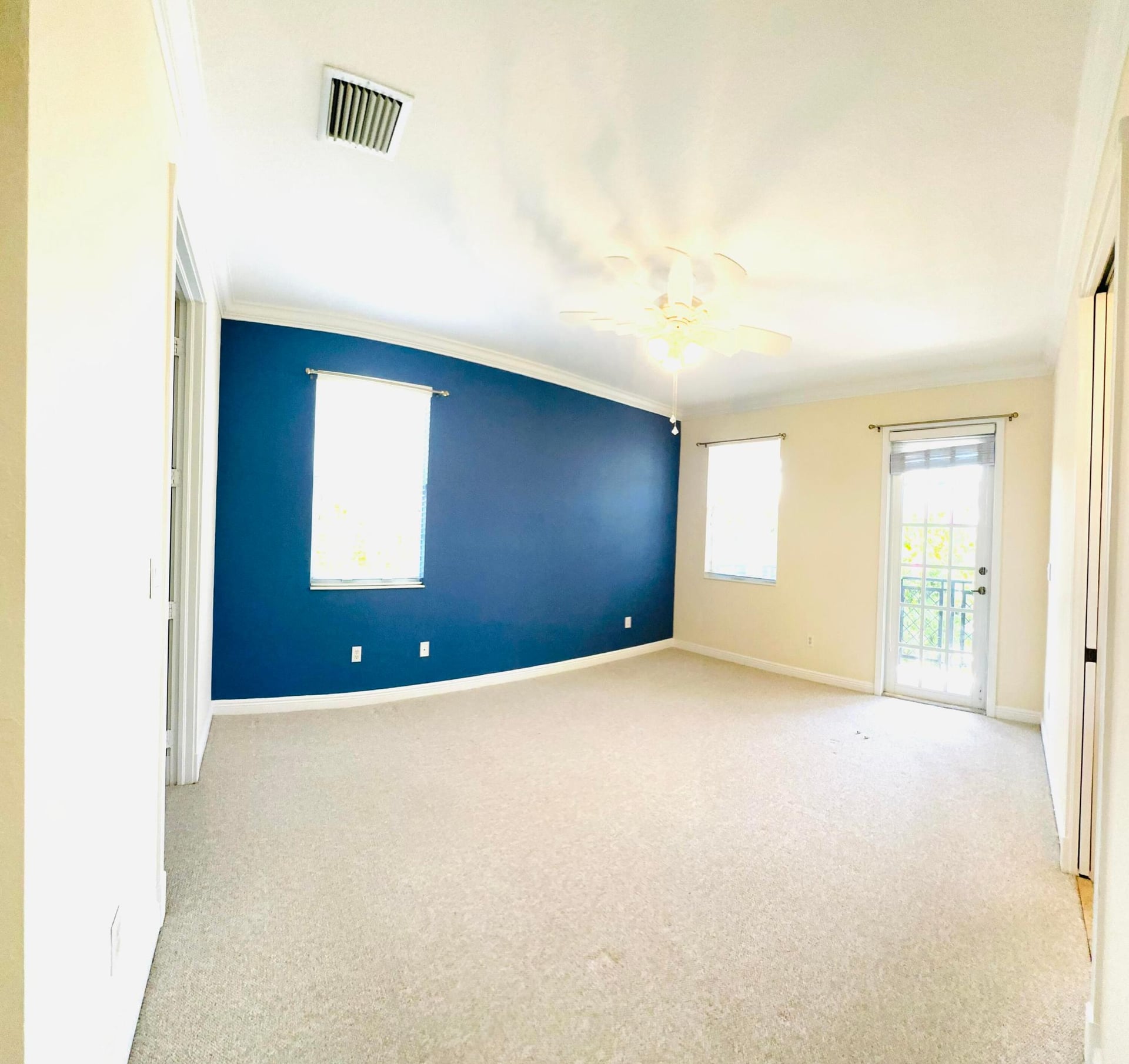 Residence photo 23