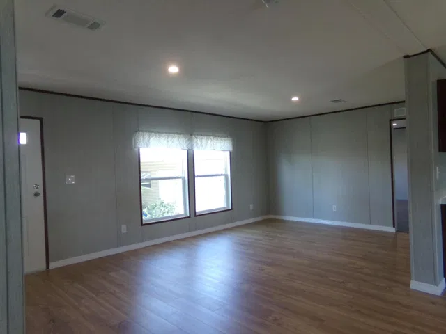 Residence photo 15