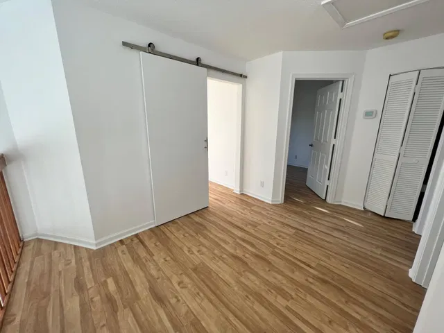Residence photo 15