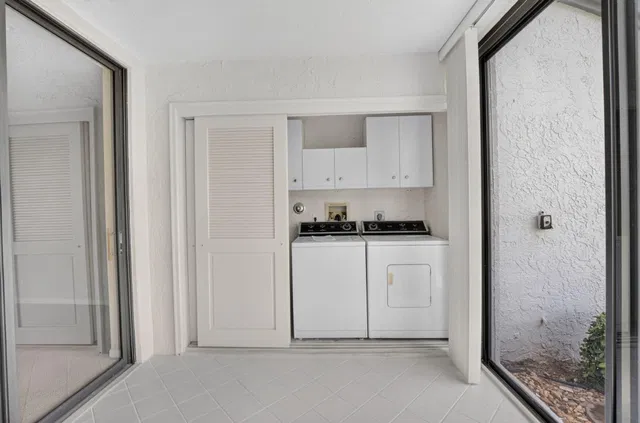 Unit C photo 26