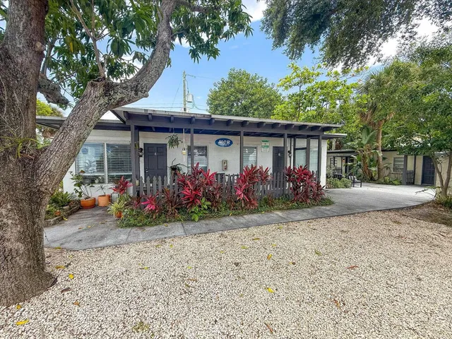  Residence photo 6