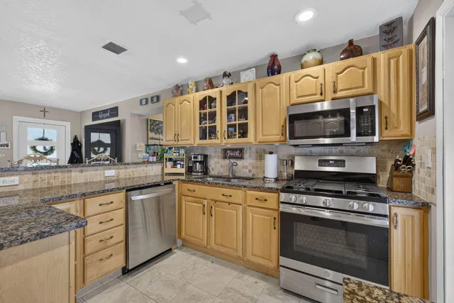 SoSo West Palm Beach Residence photo 7