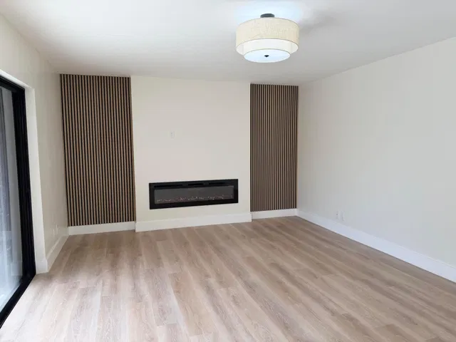Residence photo 2