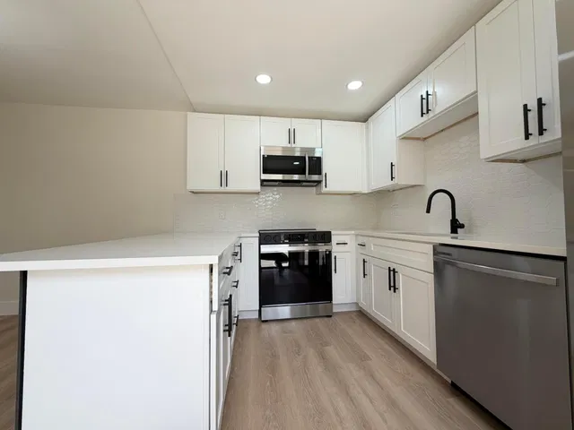 Residence photo 12