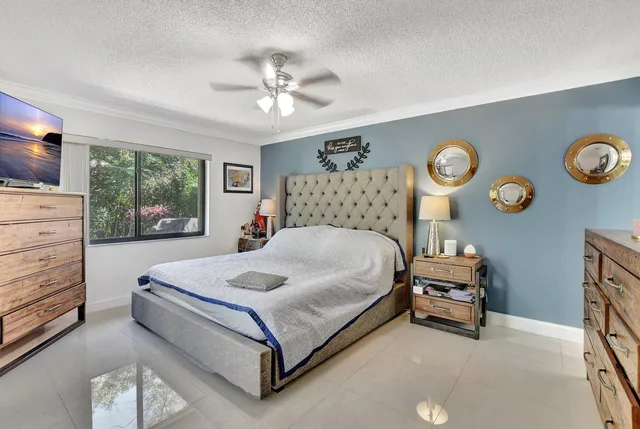 Residence photo 15