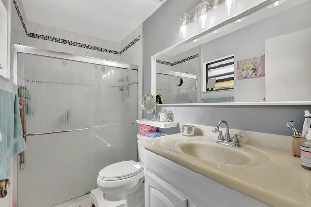 Residence photo 25