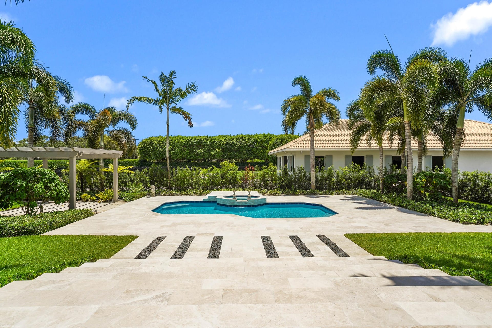 Palm Beach Point Residence photo 53