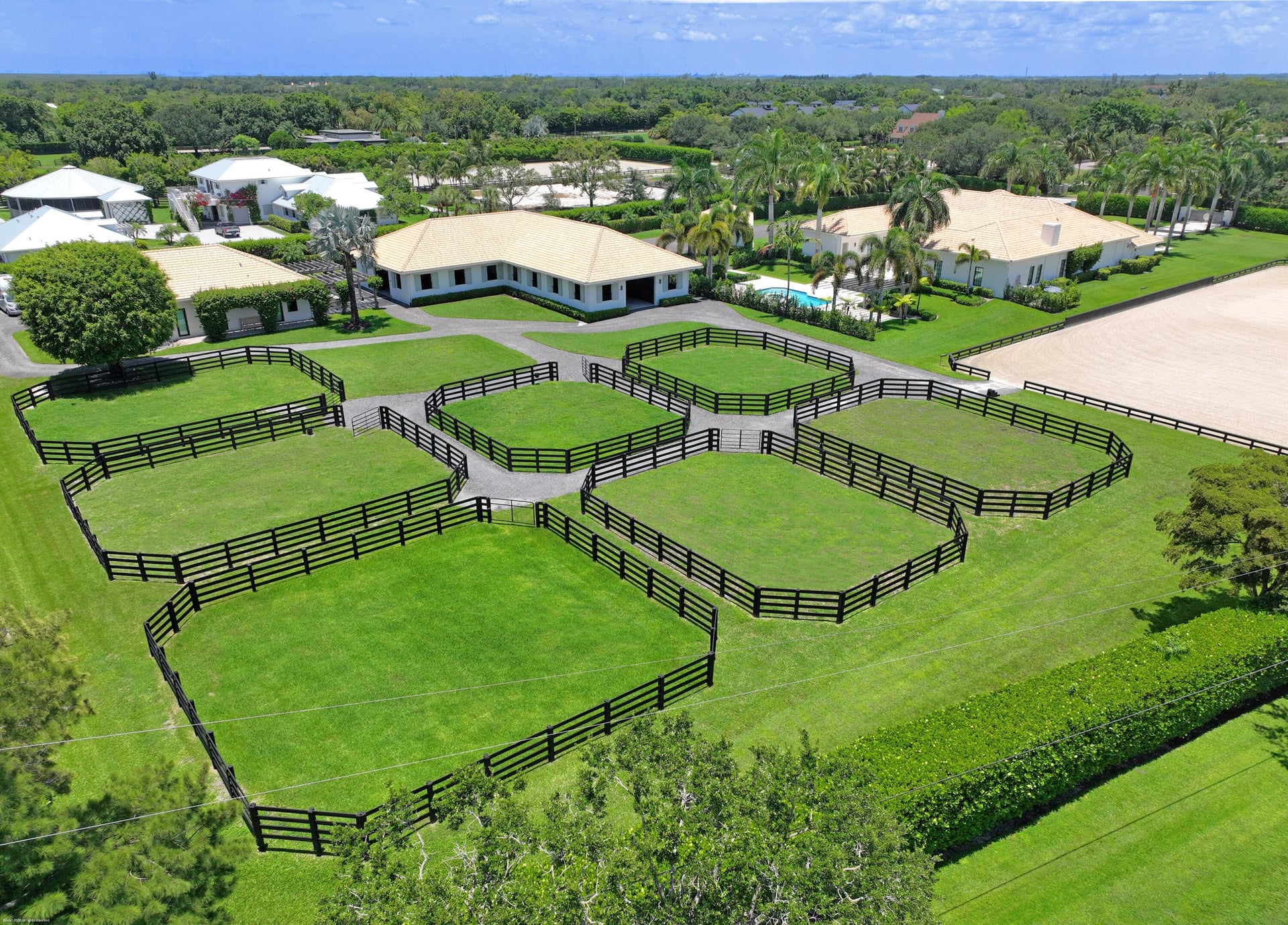 Palm Beach Point Residence photo 59